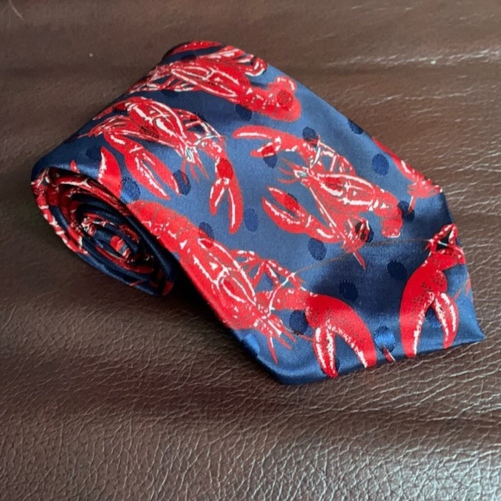 Renaissance Mens Handmade Lobster Print Silk Navy Blue Red Polka Dot Necktie Tie